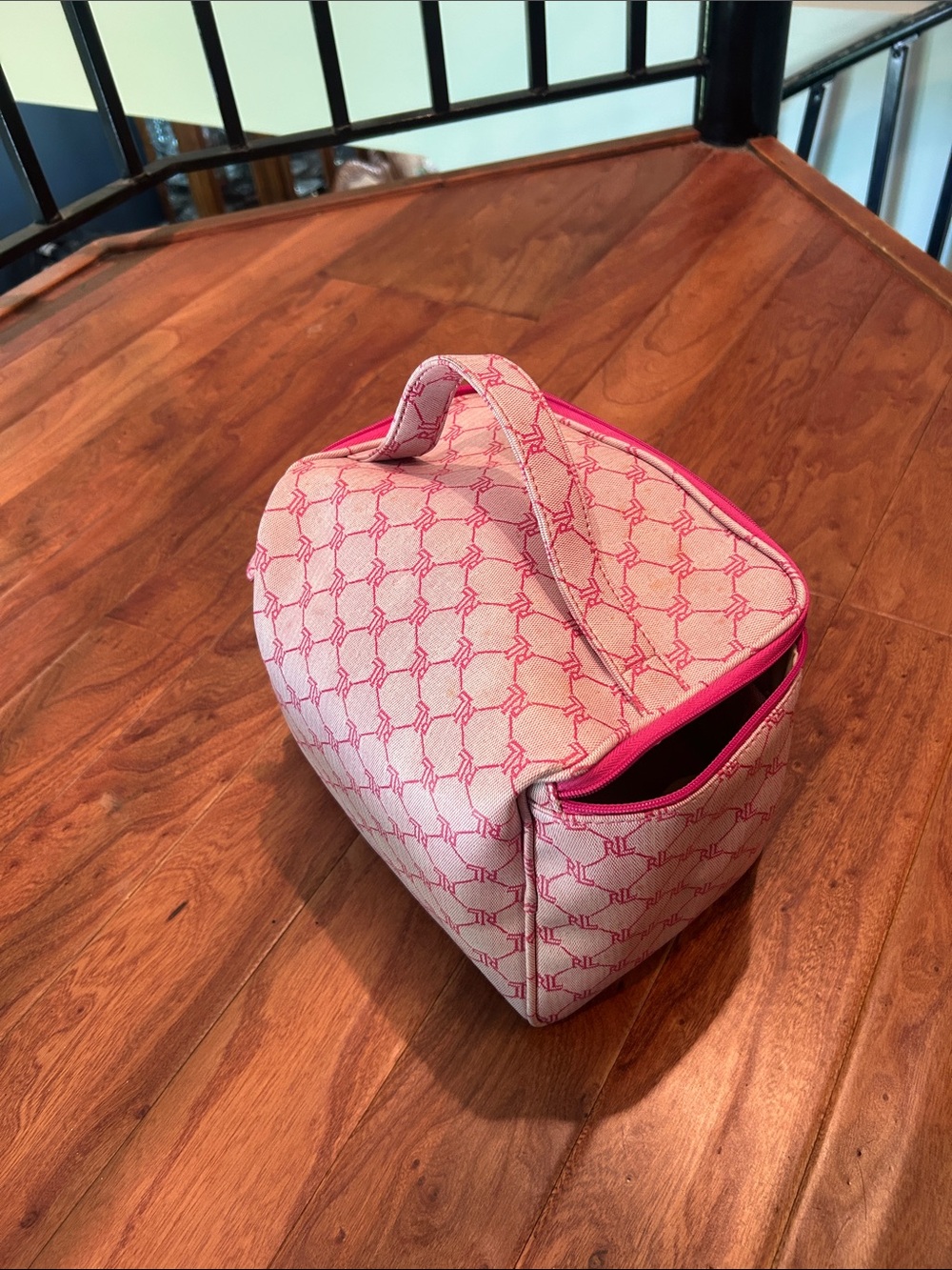 Ralph Lauren RL Monogram Pink Canvas Cosmetic Train Case - Picture 8 of 10